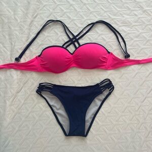Worn once. Molded padded underwire cups.